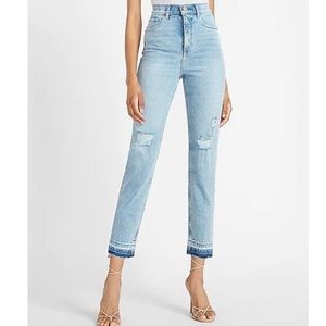 Express Super High Rise Mom Jean - 00R